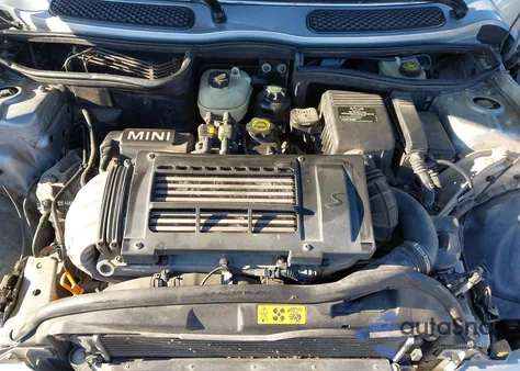 2006 Mini Cooper S from USA, damaged, VIN WMWRE33576TN25692